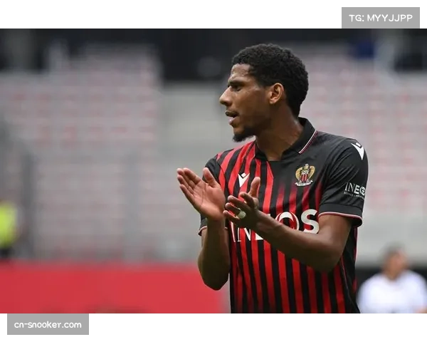 伤情更新：尼斯后卫托迪博恢复团队训练，有望在月底复出